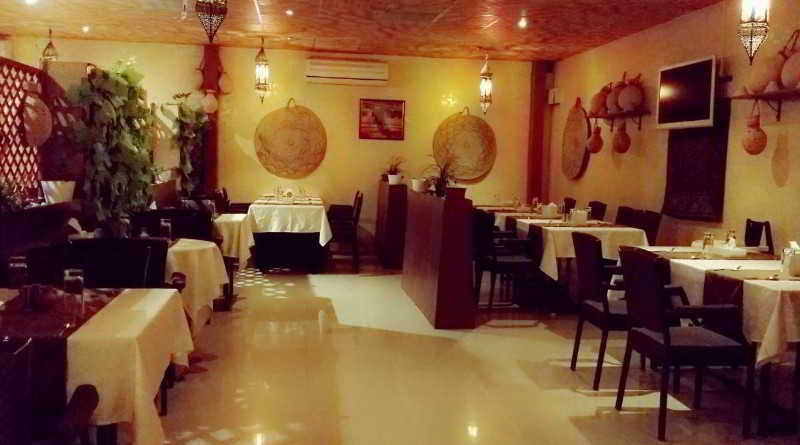 Mutrah Hotel Маскат Екстериор снимка